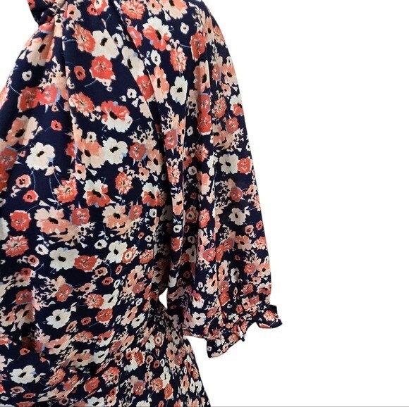 Collective Concepts Pink Floral Surplice V-neck Midi Dress Medium