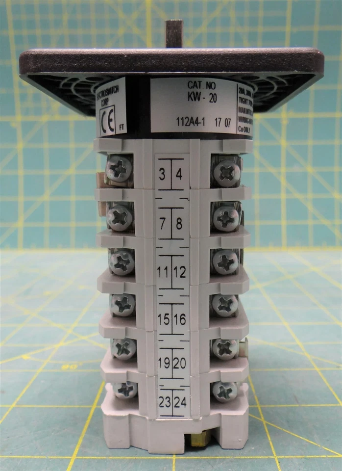 Interruptor giratorio Electroswitch 20A 300V PN: KW20 112A4-1 NSN: 5930-00-659-2672 Foto 4 de 4