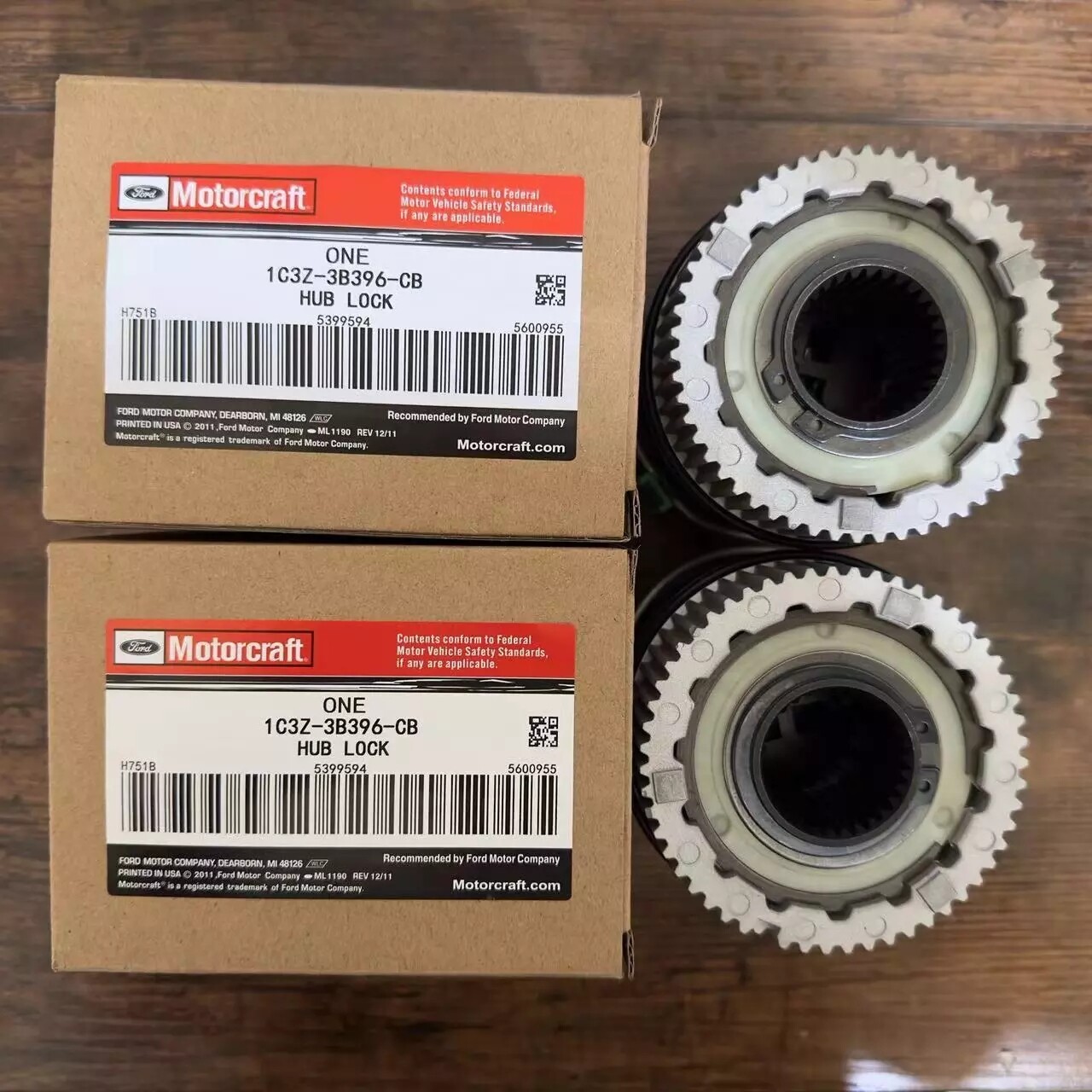 Genuine 2X Automatic Front Locking Hub for OEM Super Duty F250 450 Excursion USA