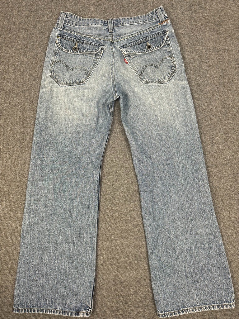 Picture 18 of 21