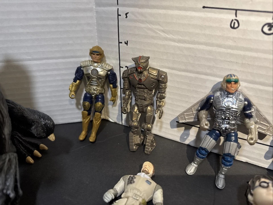 Lote Figuras de Acción De Colección Mixto Capitán Power McFarlane Máscara Star Wars DC Foto 4 de 4