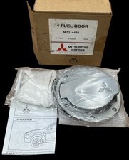 Genuine Mitsubishi Mz314449 Alloy Fuel Door 2011-2012 Outlander Sport Rvr New
