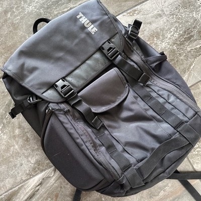 Thule Subterra Rucksack Backpack Olive Black 25L Daypack Lots of pockets