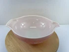 Pyrex Gooseberry - Pink # 444 Vintage Cinderella 4 Qt Mixing Bowl