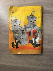 LEGO Black Falcons Knight's Castle 6073 Set 1984