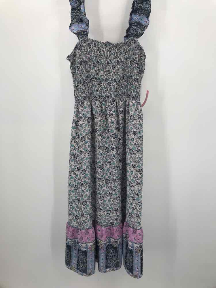 Collective Concepts Blue Size Large Knee Length Sleeveless Dress