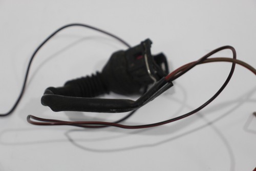 VW Polo 6N Mk3 Connector and Short Length of Wire 443906232 - Picture 6 of 11