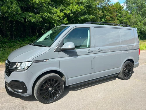 2020 VOLKSWAGEN TRANSPORTER T6.1 TDI 150 6 SPEED HIGHLINE SWB IN IN PURE GREY -