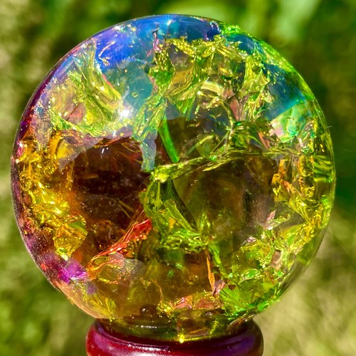 Sfera di quarzo arcobaleno titanio naturale 157G sfera di cristallo guarigione - Foto 7 di 15