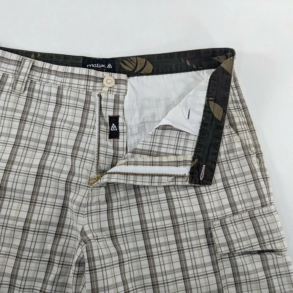 Pantalones cortos cargo a cuadros beige MATIX para hombre talla 33 Foto 4 de 4