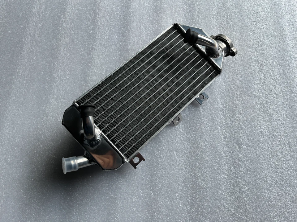 Radiadores izquierdo+derecho para Kawasaki KX450 2016-2023 con motor KX500/KX250 Foto 4 de 4