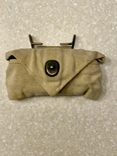 Original WW2 U.S. Military First Aid Carlisle Bandage Pouch WWII WW2