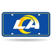 St. Louis Rams Mascot Undergoes Haircut for Topps Relic Cards 14