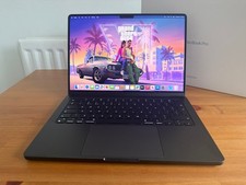 Macbook Pro M4 (2024) 14" (16GB Ram) 512GB SSD **LOOK!** BARGAIN!!