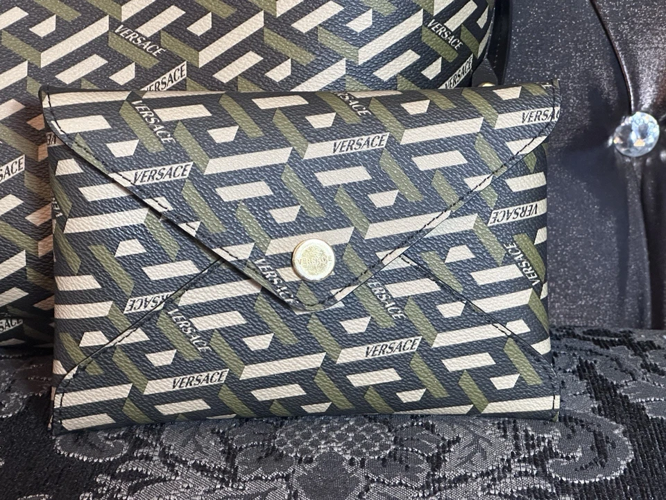 VERSACE Monogram Logo Leather Tote Bag Large w/ Pouch Black Brown Tan Designer - Image 3 of 4