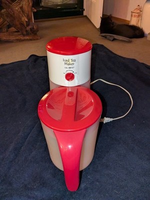 Mr. Coffee 3 Quart Red Iced Tea Maker w/ Pitcher Very Rare TM70AR Works Great