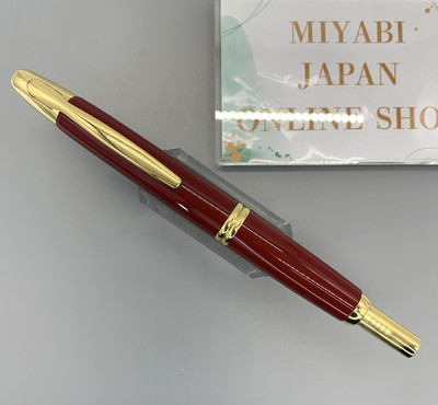 PILOT Vanishing Point Capless Fountain Pen 18K Fine Nib Red & Gold USED