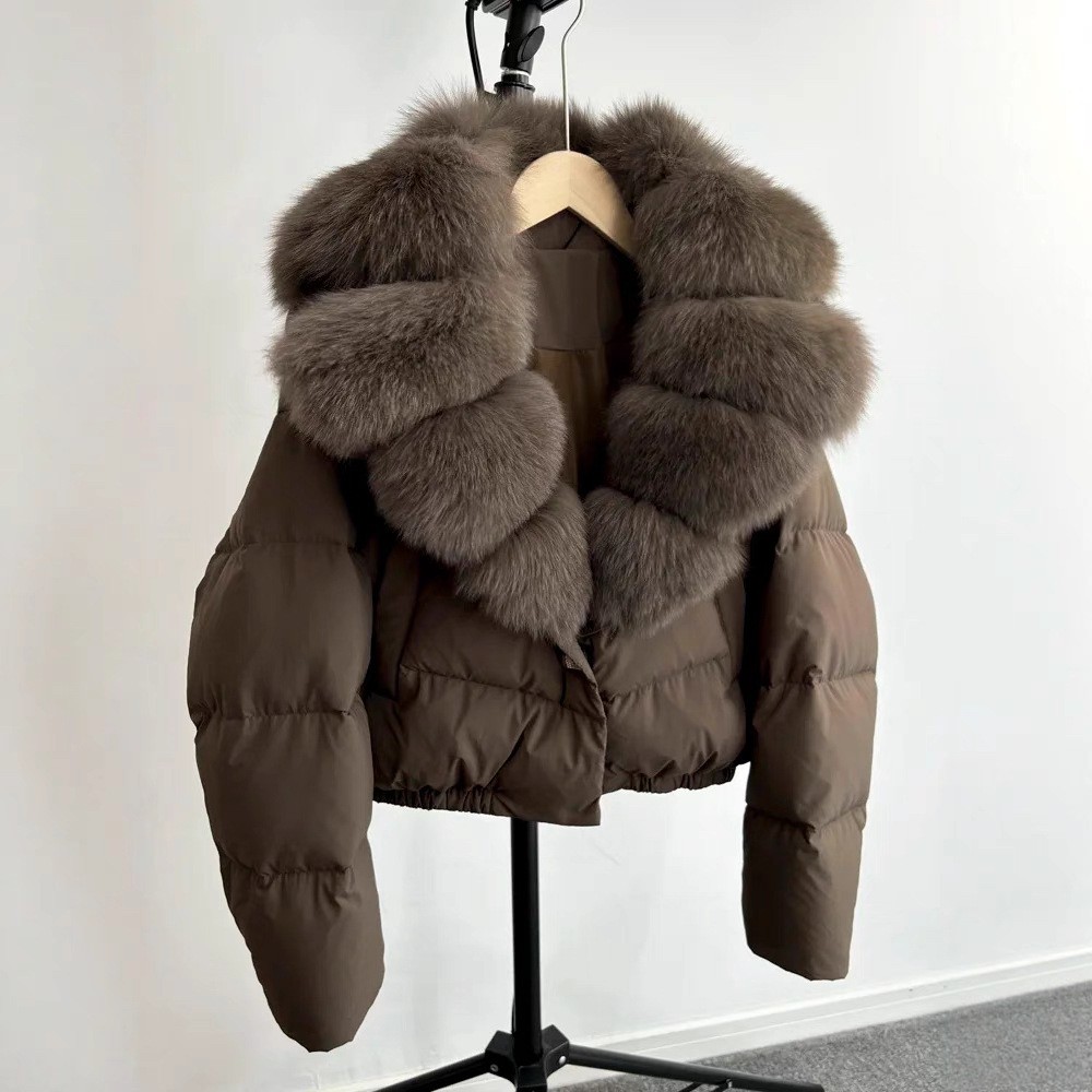 2025 Winter New Fox Fur Collar Down Jacket Women's Short White Duck Down Jacket