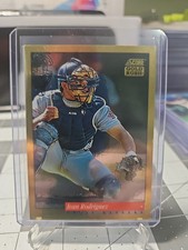1994 Score - Ivan Rodriguez #31 Gold Rush