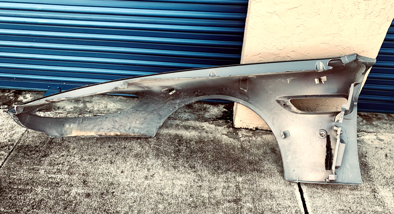 Aston Martin OEM DB9 Right Fender Passengers Side 4G33-16005, 2005 - 2012