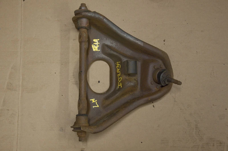 Camaro & Firebird 1970-81 control superior delantero brazo en A, izquierdo Foto 2 de 3