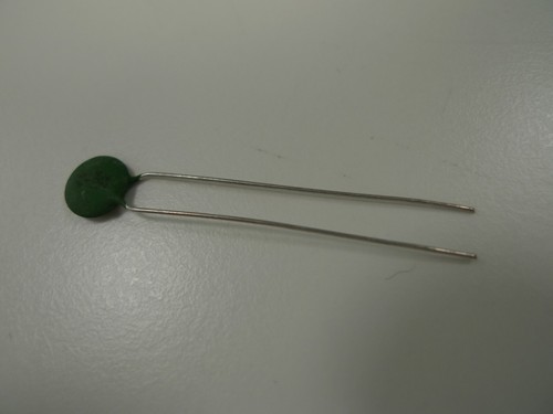 Capacitor Ceramic Disc 0.1uF x5 - Picture 12 of 14