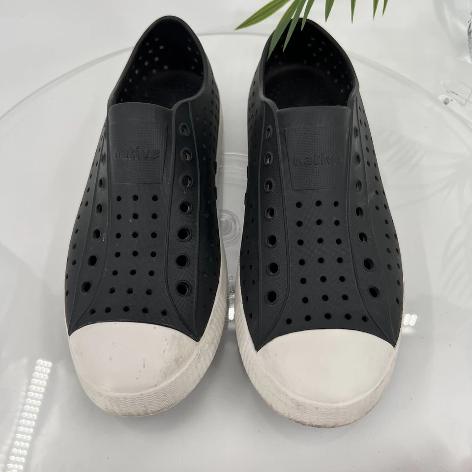 Native Jefferson Slip On Clog Sneaker Size 11 Perforated Rubber Gray Water Shoe - Image 3 of 4