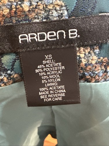 Arden B Wrap Blazer Beige Size Small - Picture 8 of 17