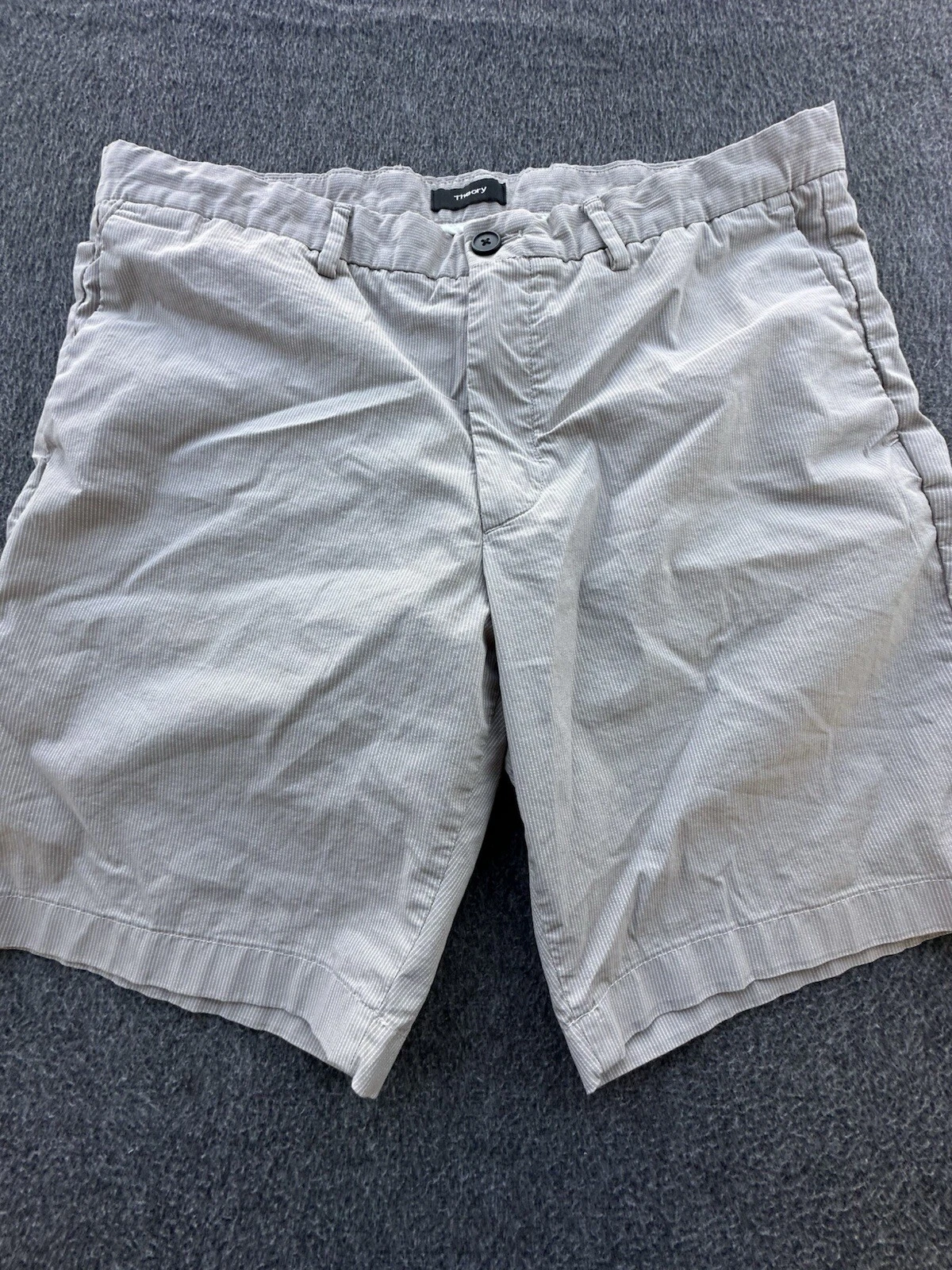 Theory Shorts Mens Size 36 Beige Striped Chino Flat Front Pockets Lightweight