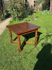 Antique oak draw leaf 4 / 6 Seater dining table Extending