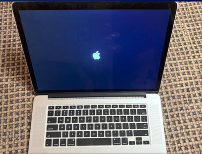 Apple Macbook Pro 15'' Mid 2015 Retina, Core i7 2.2GHz 16GB, 256GB SSD, A1398