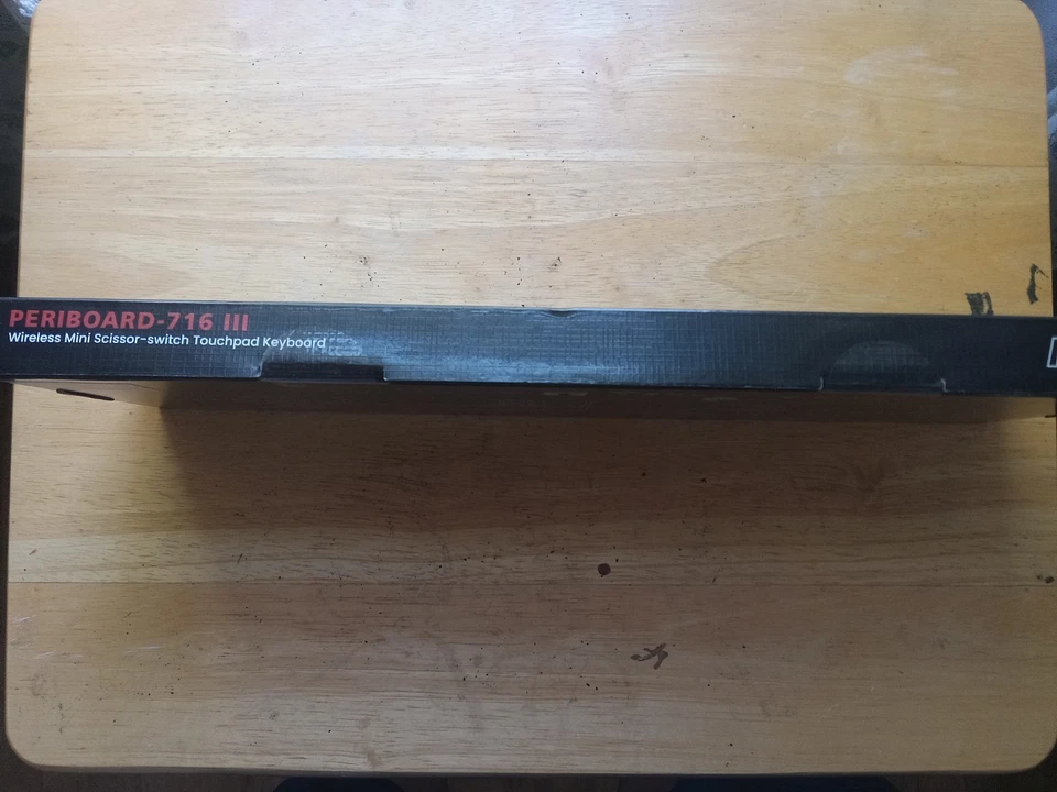 Teclado Inalámbrico Perixx PERIBOARD-716 con Panel Táctil, Soporta Múltiples Dispositivos Foto 2 de 3