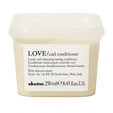 Davines LOVE Curl Conditioner 250ml / 8.45 fl oz   Enhancing Care for Curly Hair
