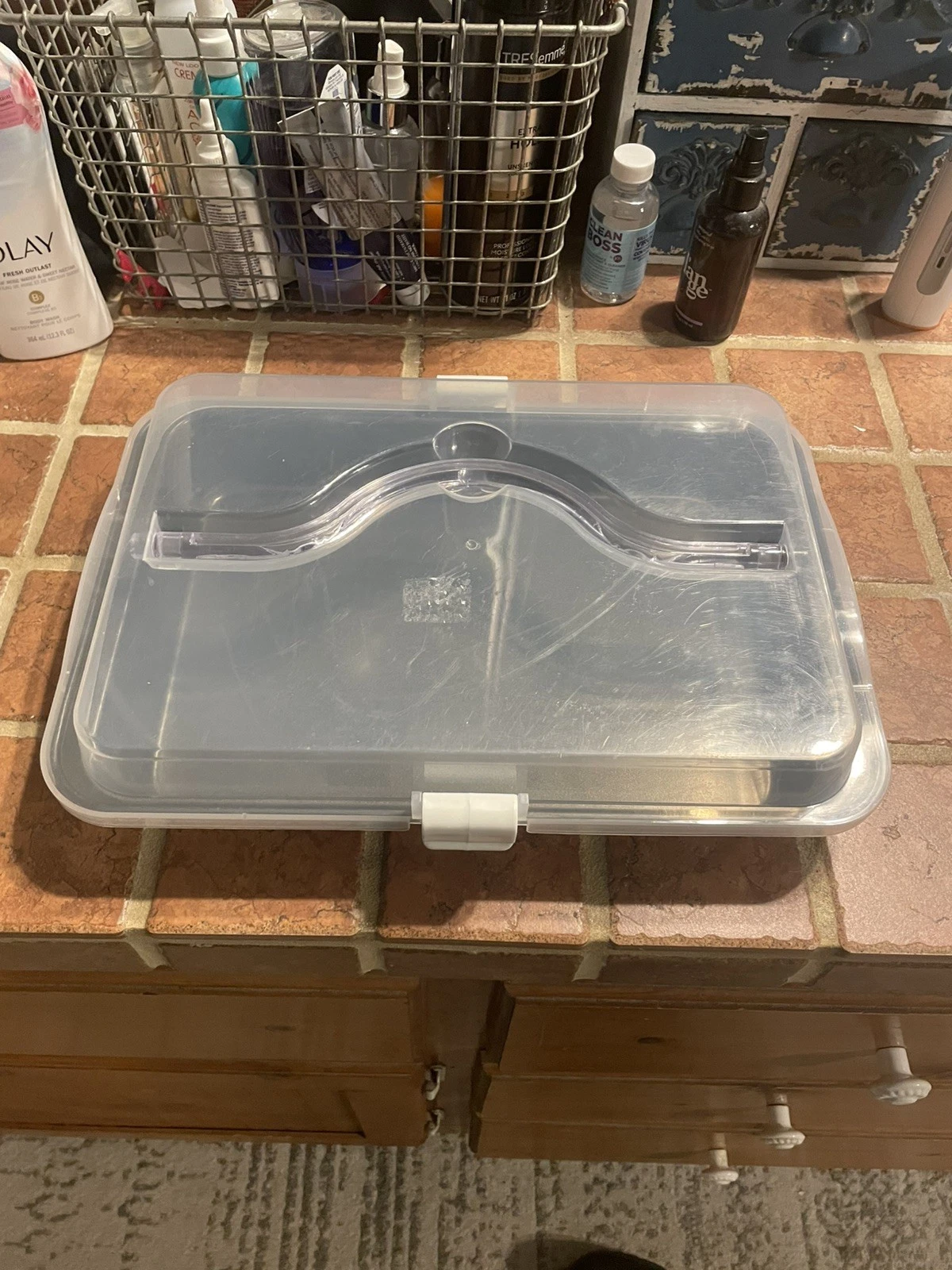 Aluminum Pan 9 x 13-Inch Quarter Sheet Cake Baking Pan Plastic Clamp Lid Handle