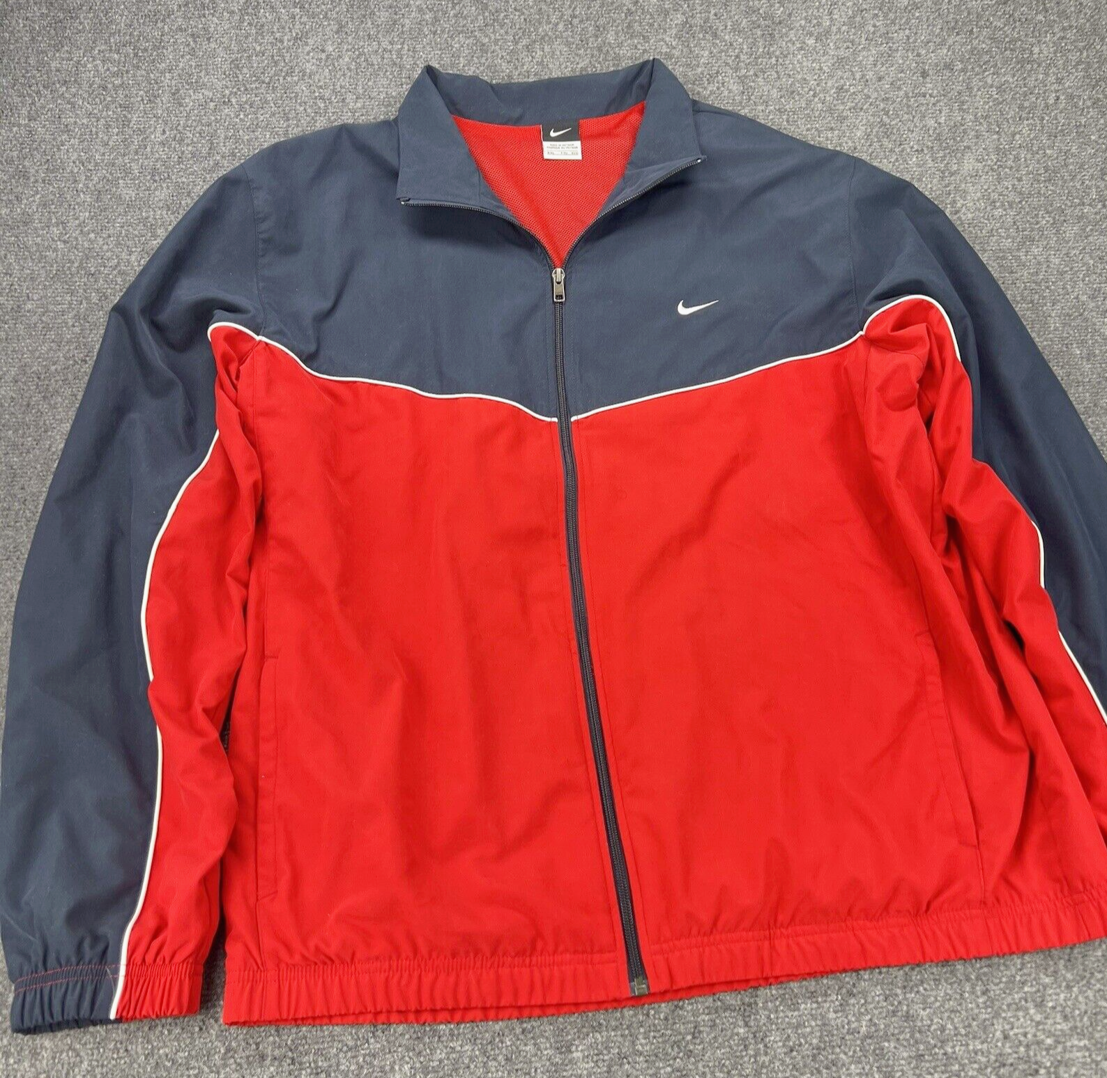 Vintage Nike Jacket Men's 2XL Red Mesh Lined Full Zip Windbreaker Y2K