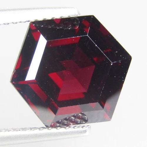 7.08Cts Firing Natural Red Garnet 11mm Fancy Cut Loose Africa Gemstone Ref-VDO