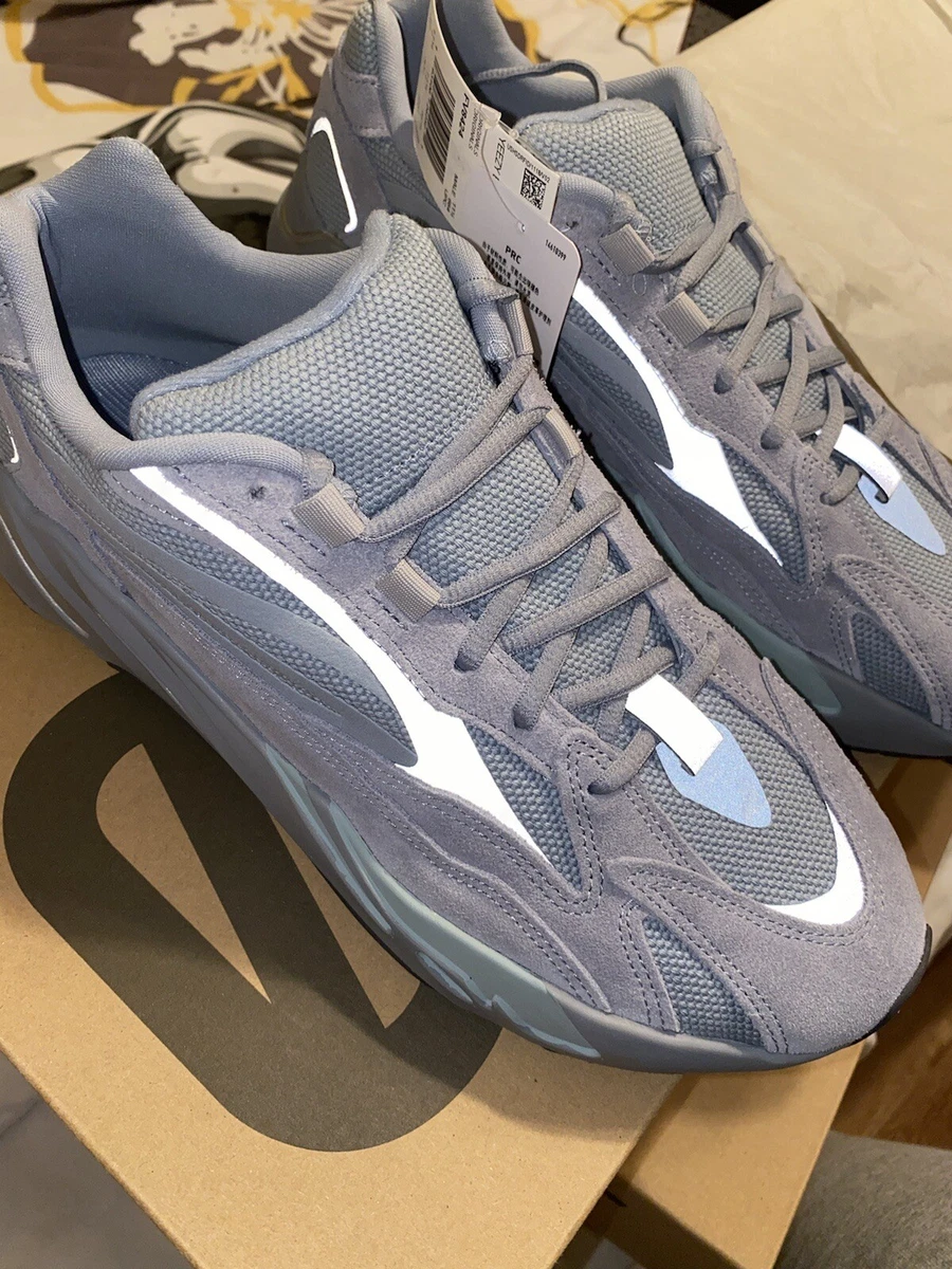 Blue yeezy 700 v2 2025