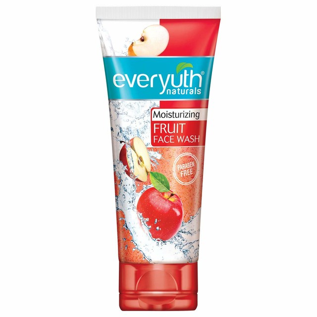 everyuth naturals moisturizing fruit face wash