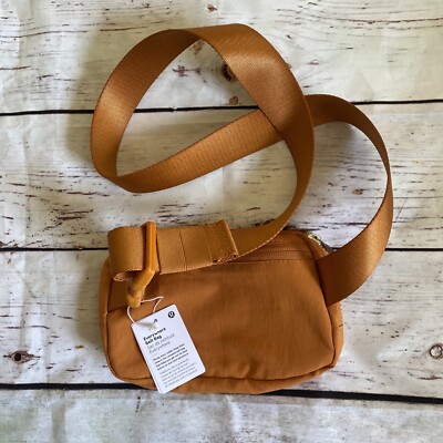 NWT LULULEMON Everywhere Belt Bag O/S AUTO Autumn Orange | eBay