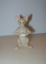 BURGER KING REVENGE OF KITTY GALORE 3" CAT FIGURE 2010