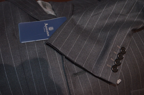 AQUASCUTUM SMART ELEGANT GREY PINSTRIPE SUIT JACKET UK 42L EU 52L - Picture 3 of 12