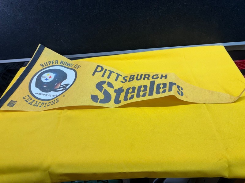 Pittsburgh Steelers 1979 Super Bowl XIII AFC Champions Vintage Pennant 29" LONG