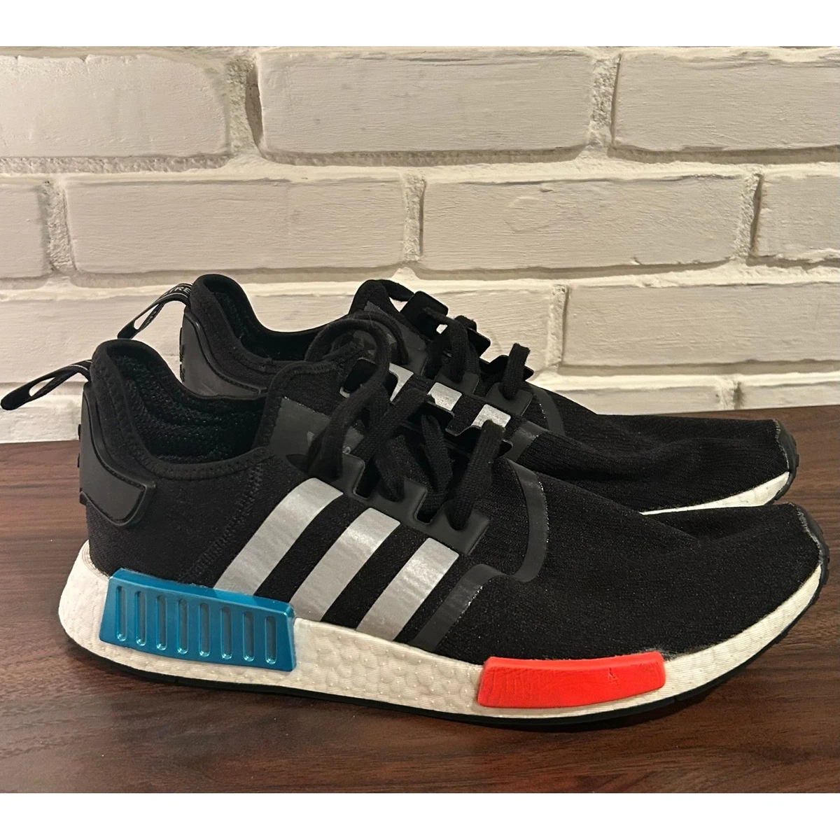 adidas gazelle silver green womens adidas GS NMD R1 main image 0
