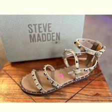 Steve Madden JTRAVEL Tan Studded Gladiator Sandals Girls Size 2 NWB