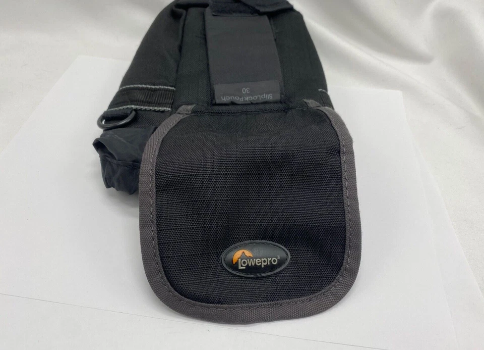 LowePro pouch slip lock 30 - Image 2 of 4