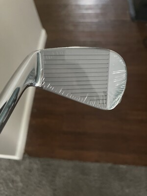 Limited Edition 2004 Nike Tiger Woods Irons 3-PW / Only 2004