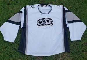 spurs hockey jersey