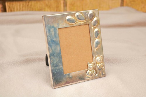 Vintage Silver Tone Metal Teddy Bear w Balloons Baby Room Picture Frame Gift ZQ