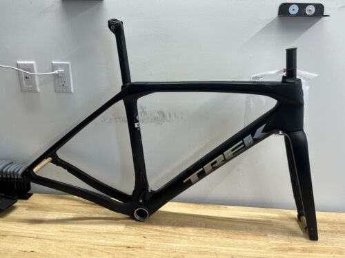 2025 TREK Domane SLR Gen 4 Carbon Frame 54 cm MINT $4200 msrp