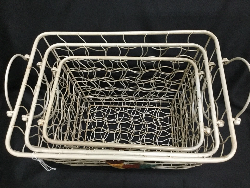 Decorative Chicken Wire Nesting Storage Baskets, Set Of Three - Image 3 of 3